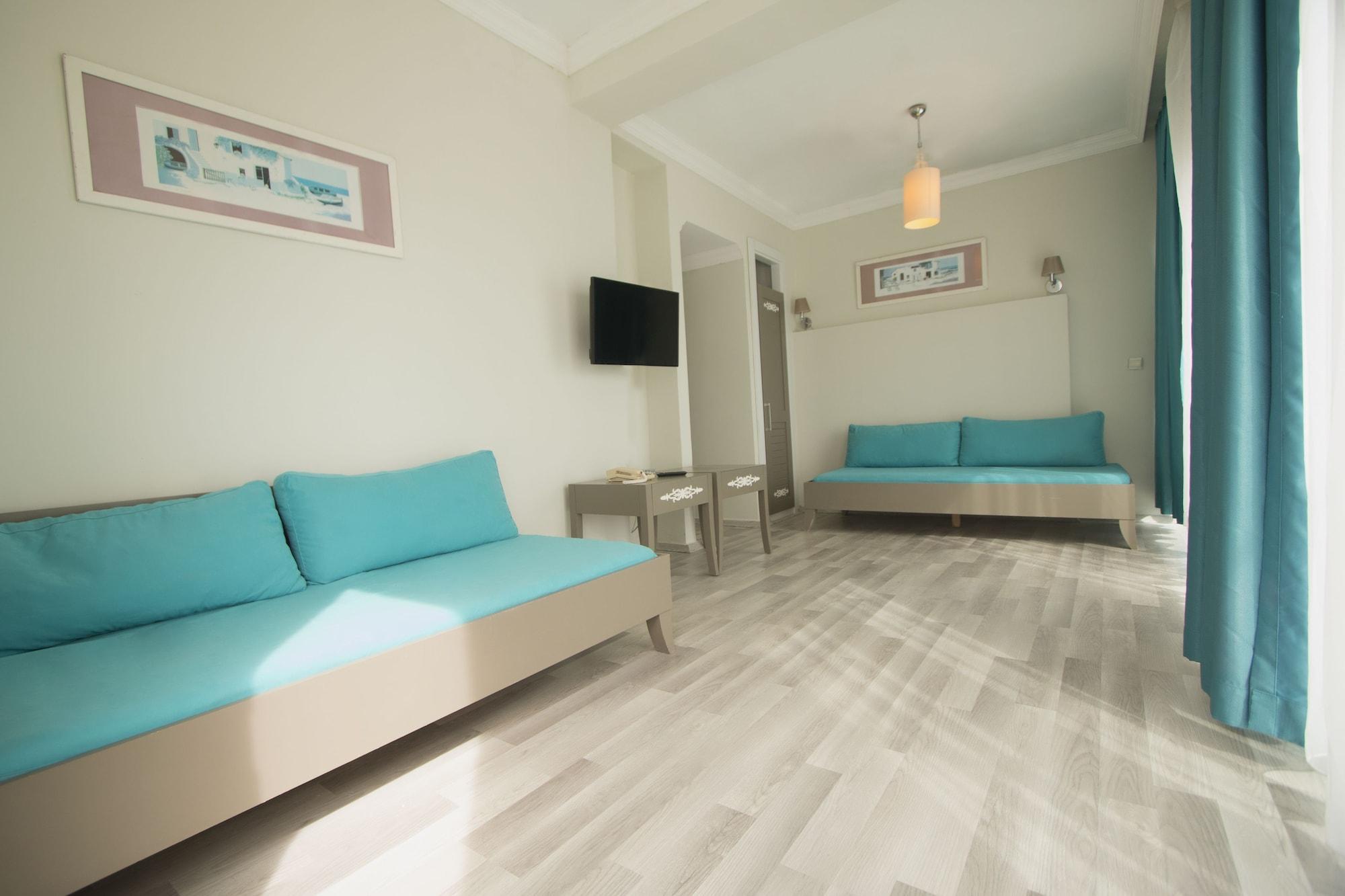 Sky Nova Hotel & Suites Bodrum Exterior foto