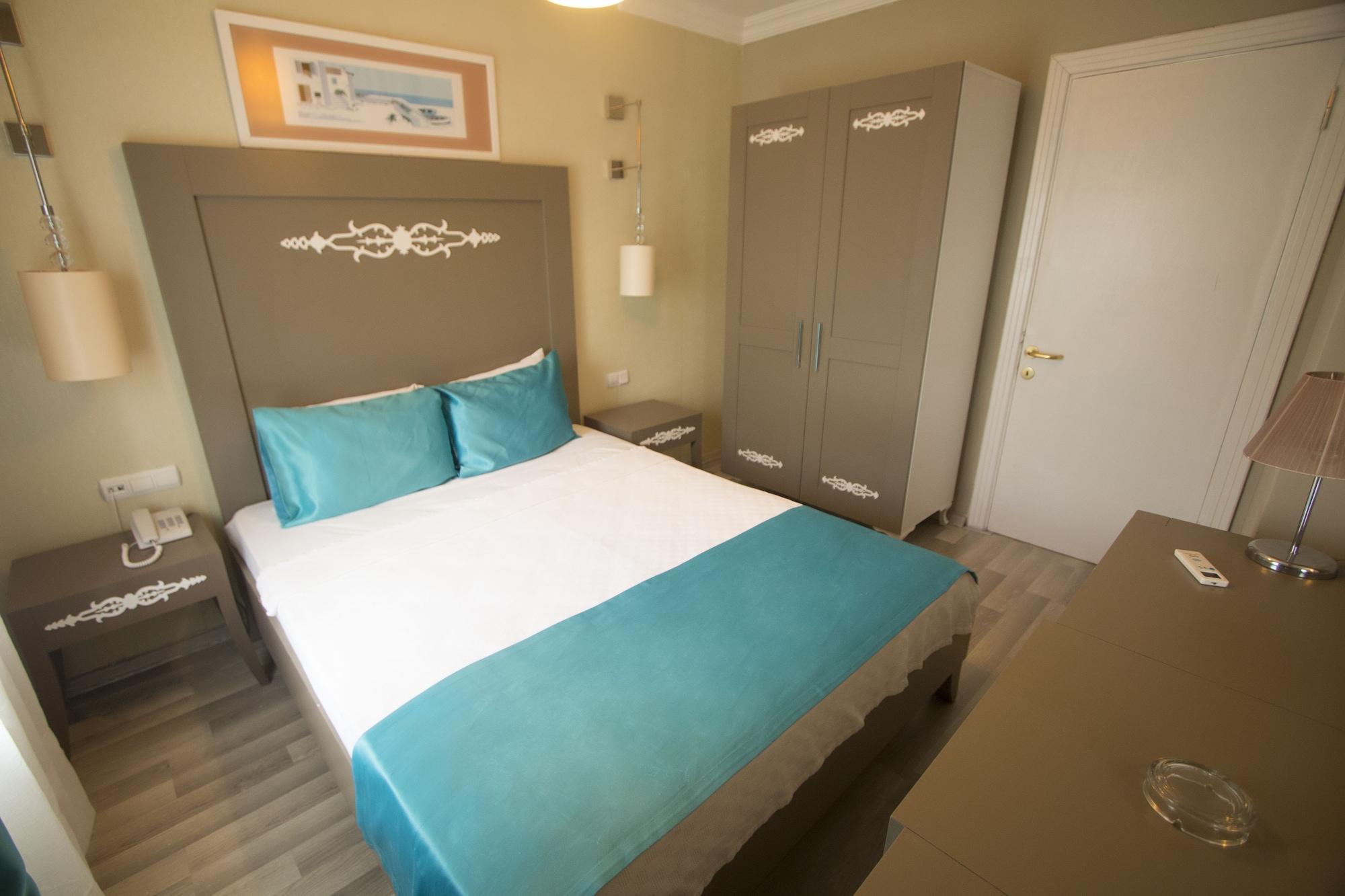 Sky Nova Hotel & Suites Bodrum Exterior foto