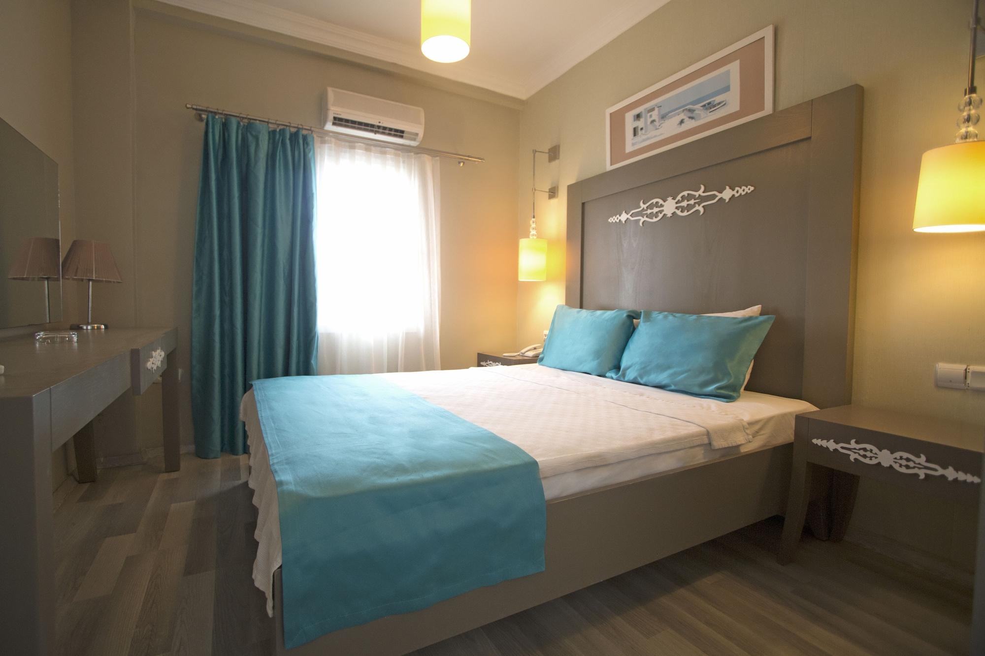 Sky Nova Hotel & Suites Bodrum Exterior foto