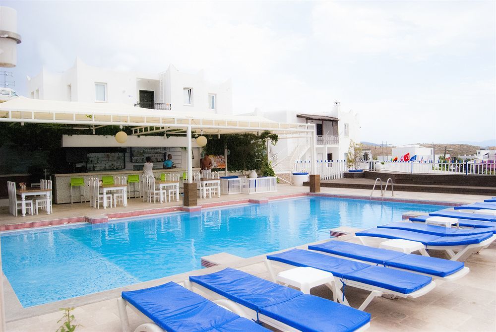 Sky Nova Hotel & Suites Bodrum Exterior foto