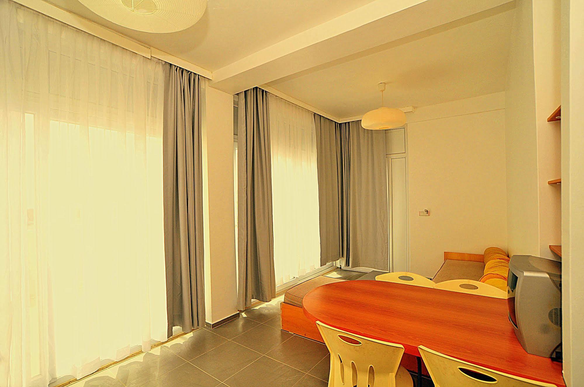 Sky Nova Hotel & Suites Bodrum Exterior foto